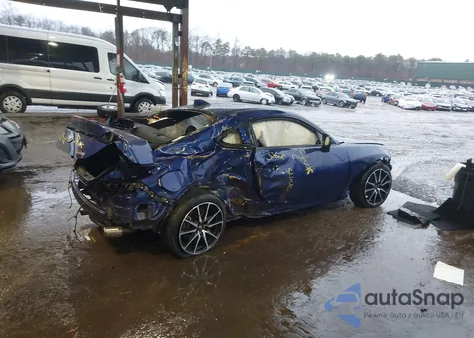 2023 Toyota Gr86 z USA, uszkodzony, nr VIN JF1ZNBB14P9756887